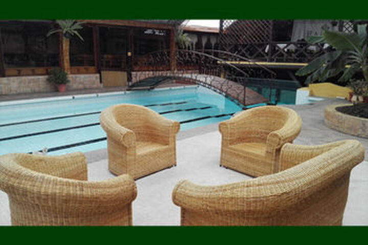 Pool 65 of 83