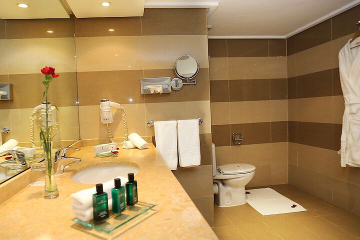 Room 16 of 57