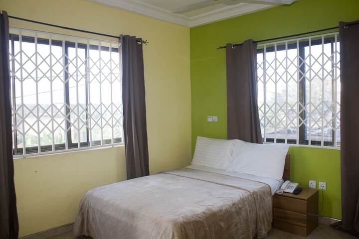 Room 4 of 22