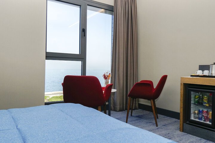 Room 46 of 75