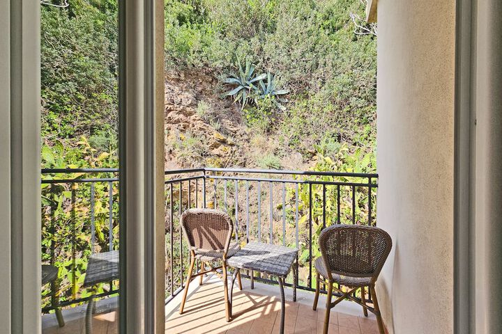 Terrace/Patio 55 of 82