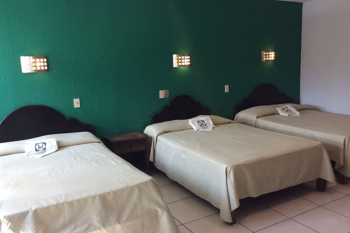 Room 5 of 28
