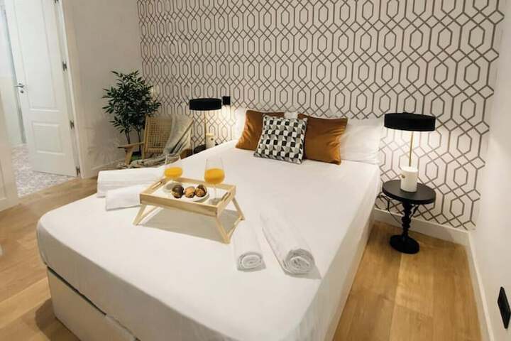 Room 3 of 71
