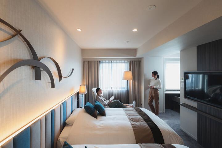 Room 13 of 39