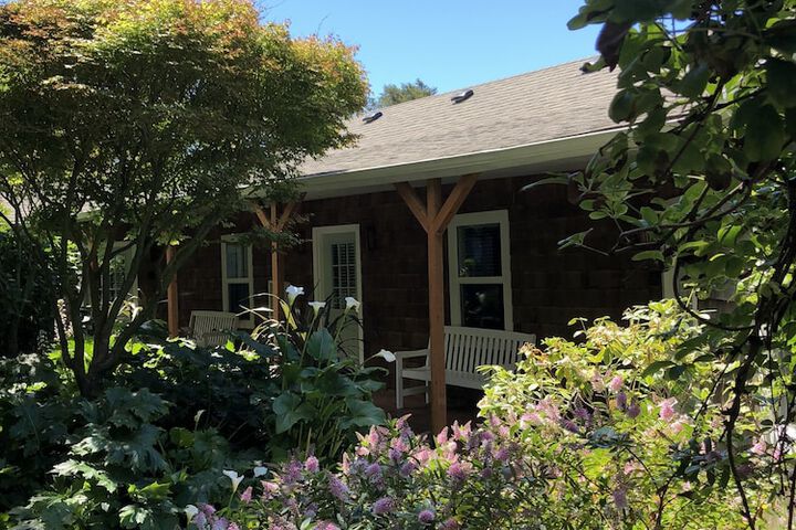 Hotel Exterior 71 of 93