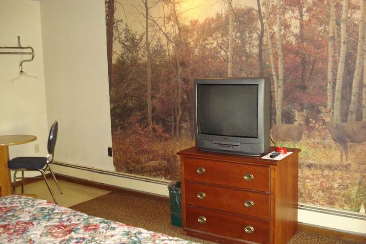 Room 15 of 24