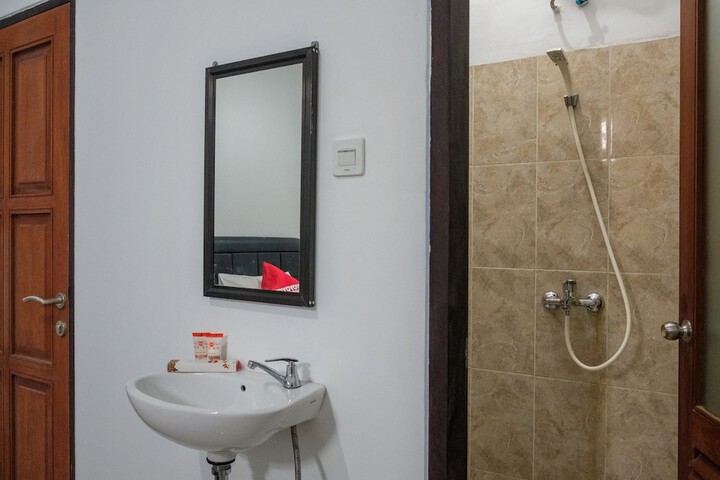 Room 16 of 22
