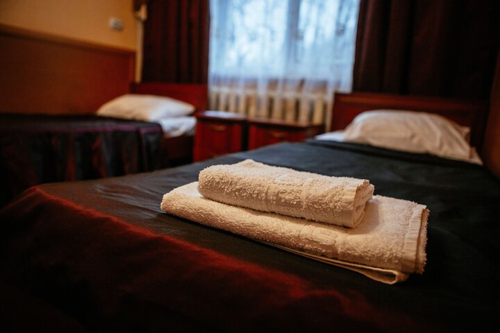 Room 6 of 40