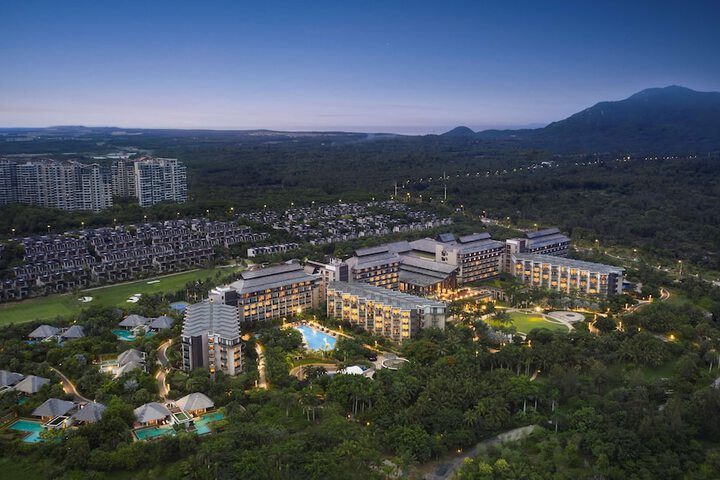Hotel 97 of 100