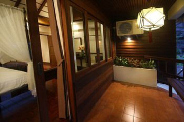 Terrace/Patio 3 of 24