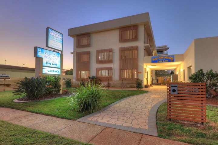 Bay Air Motel