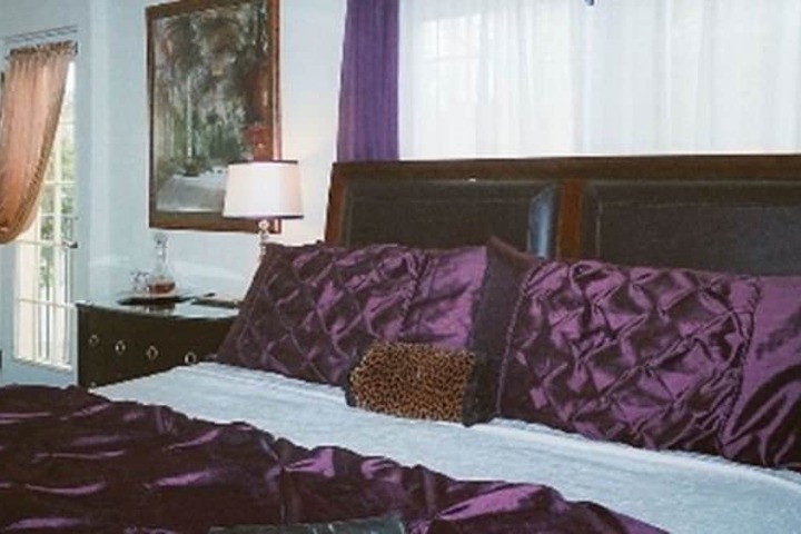 Room 13 of 60