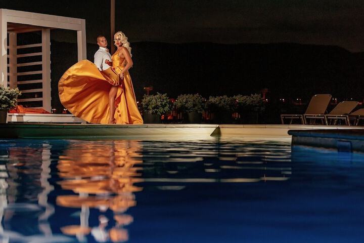 Pool 12 of 19