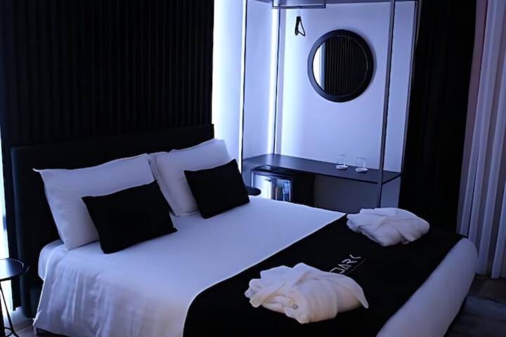 Room 14 of 35
