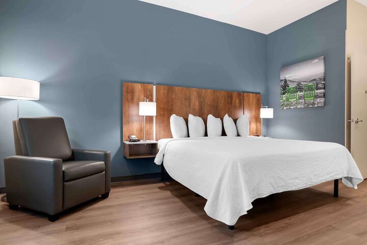Room 20 of 64