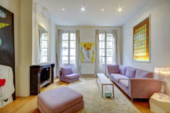 Room 10 of 17
