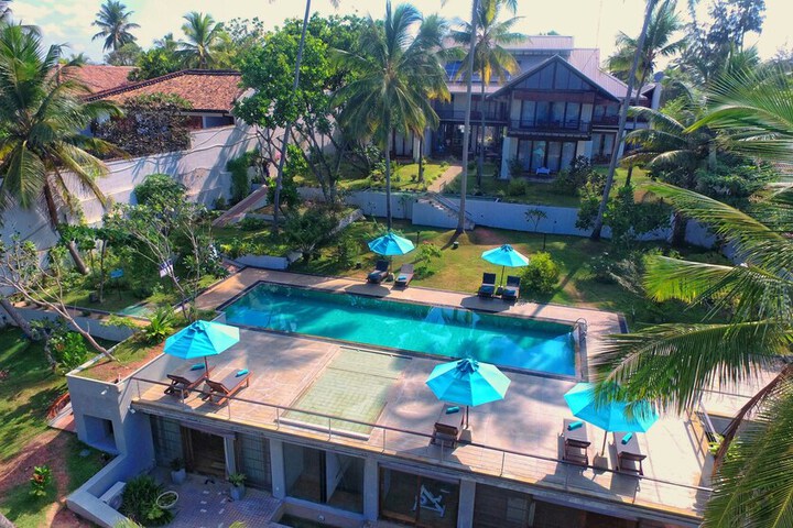 Pool 64 of 100
