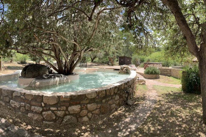 Hotel Exterior 133 of 155