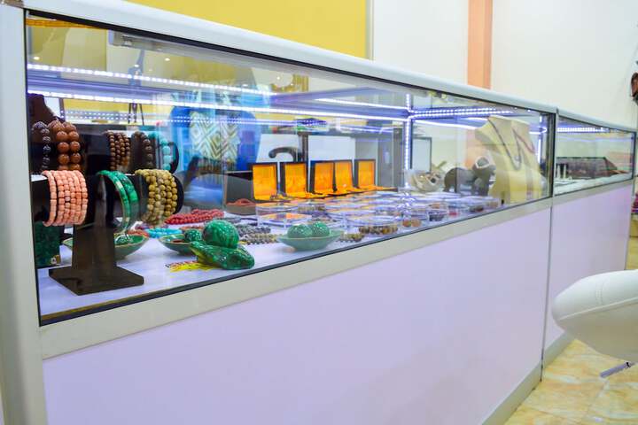 Gift Shop 17 of 40