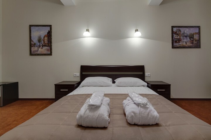 Room 9 of 59