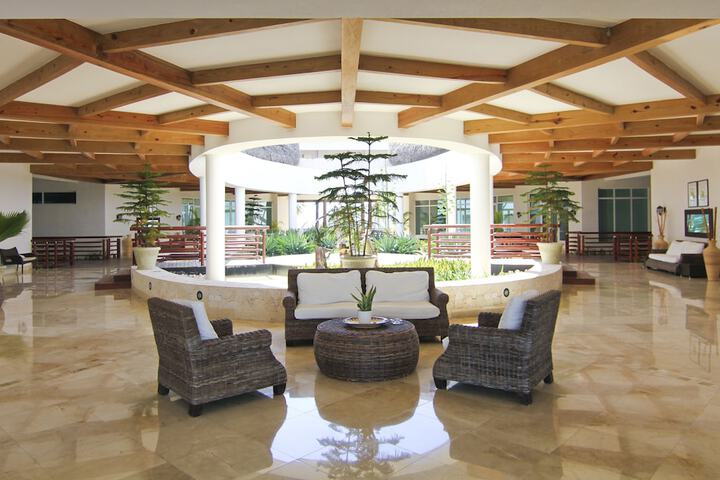 Hotel Interior 2 of 93