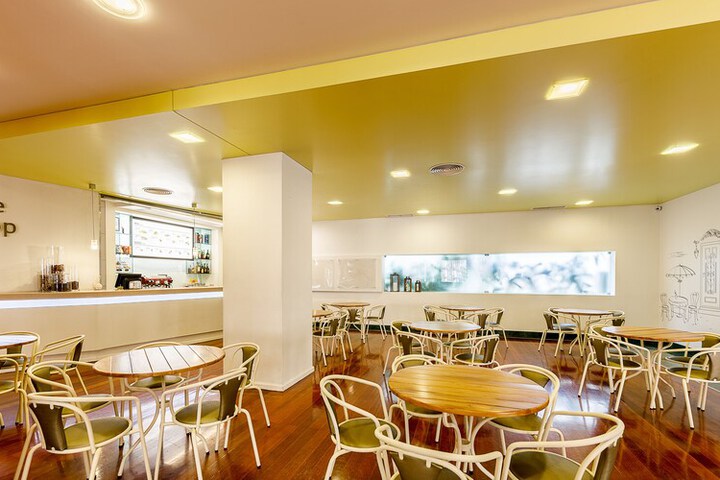 Guest Lobby