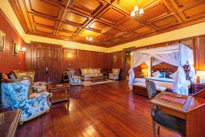 Room 20 of 65