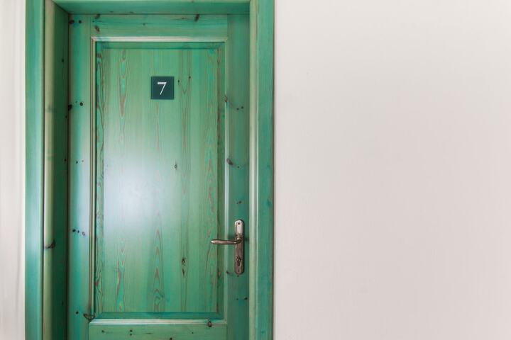 Ballroom/Hall 26 of 34