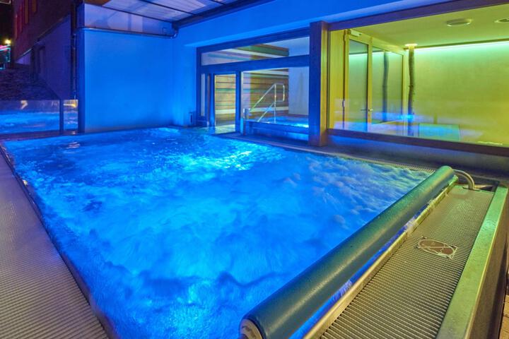 Pool 6 of 219