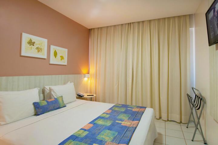 Room 4 of 67