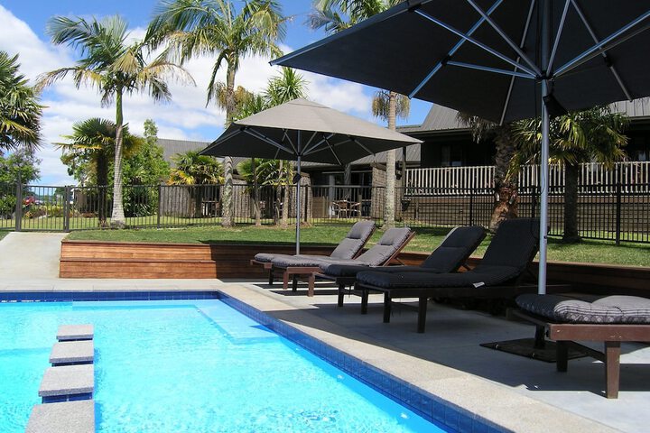 Pool 47 of 58