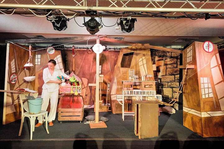 Theater show