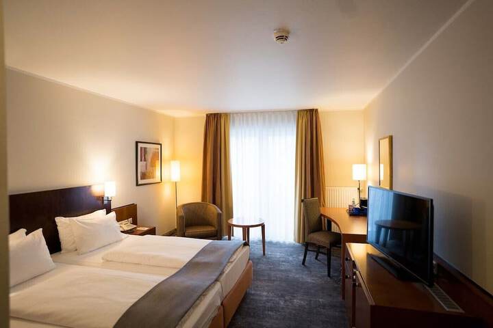 Room 14 of 43