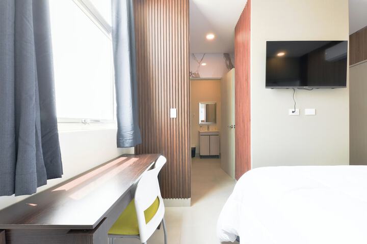 Room 38 of 249