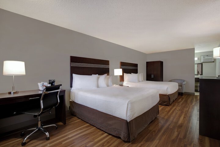Room 21 of 42