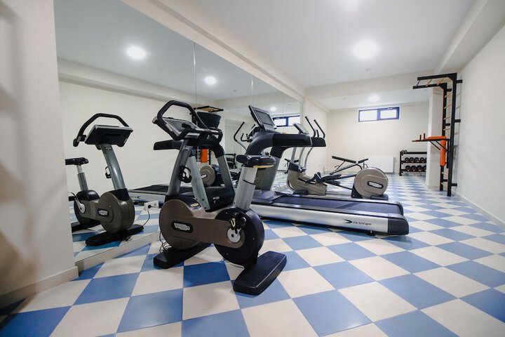 Health and Fitness 50 of 77