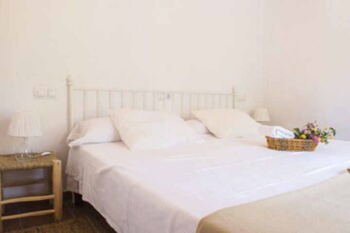 Room 28 of 31