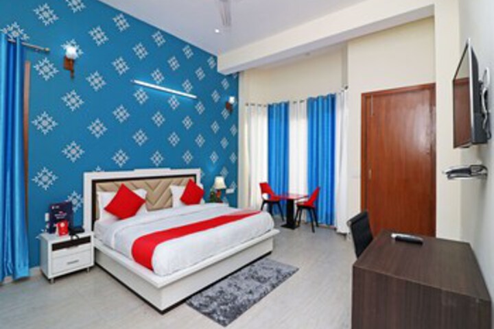 Room 29 of 37