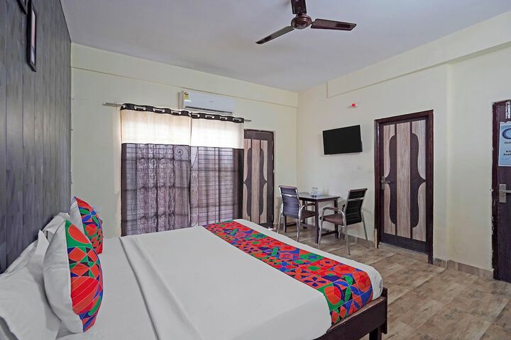 Room 19 of 32