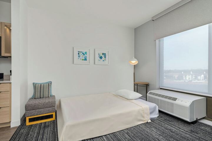 Room 29 of 57