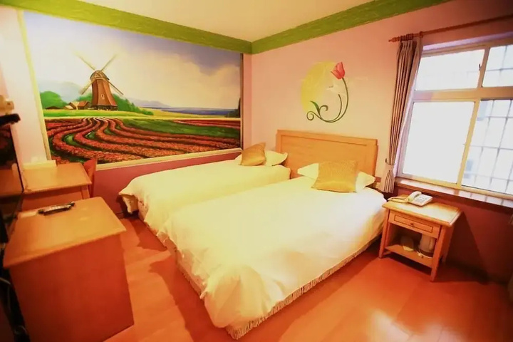 Room 3 of 14