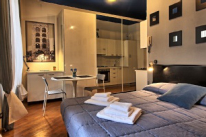 Room 32 of 528