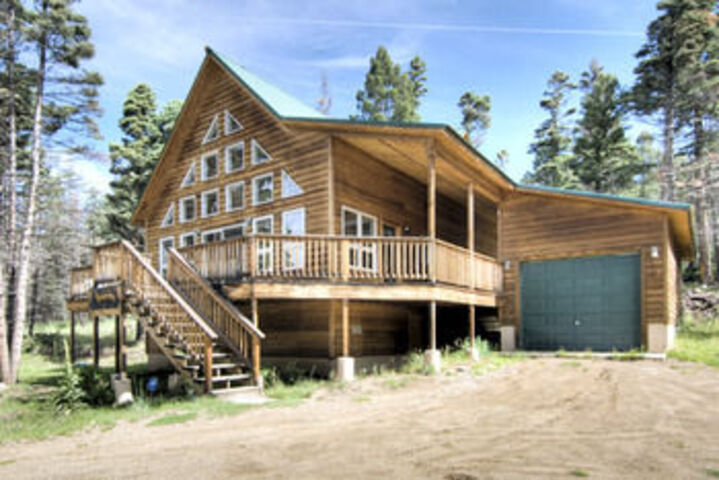 Exterior of Mountain Aire