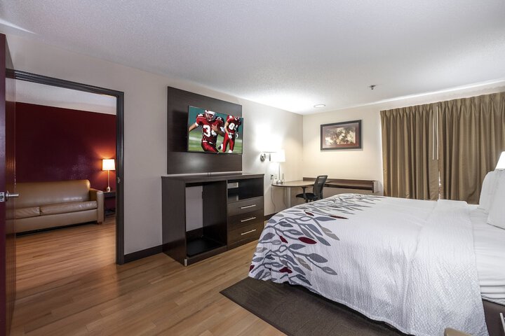 Superior Room 1 King Bed (11 of 23)