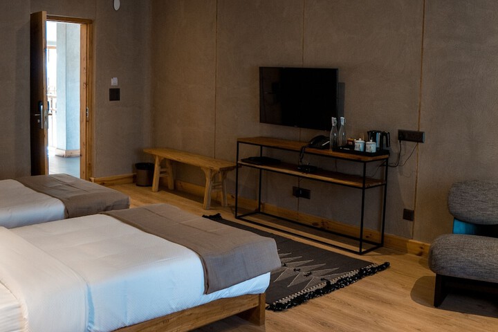 Room 19 of 69