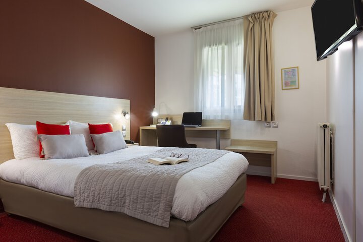 Hôtel Altina in Pacy-sur-Eure