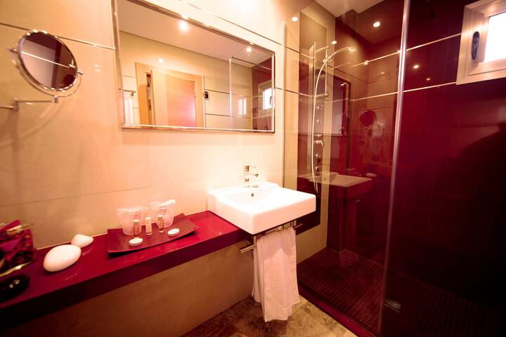 Bath Interior