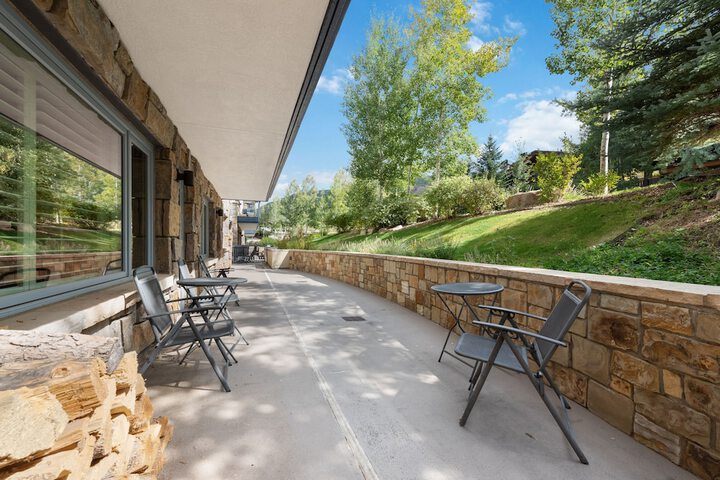 Terrace/Patio 95 of 192