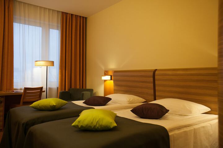 Room amenity