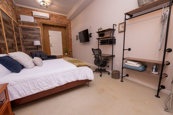 Room 40 of 78